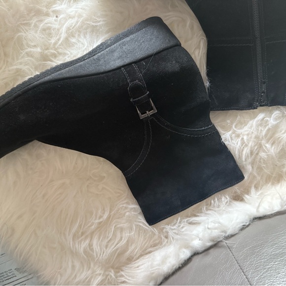 La canadienne black Seude boots 9 - Picture 4 of 5